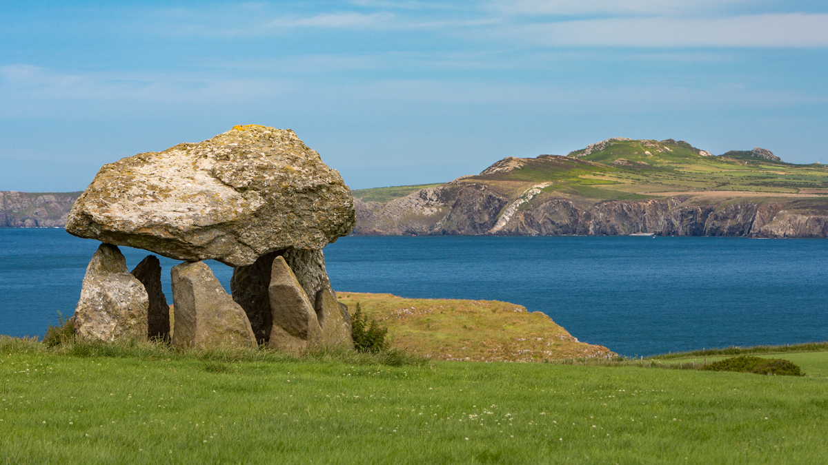 Carreg Samson Cromlech