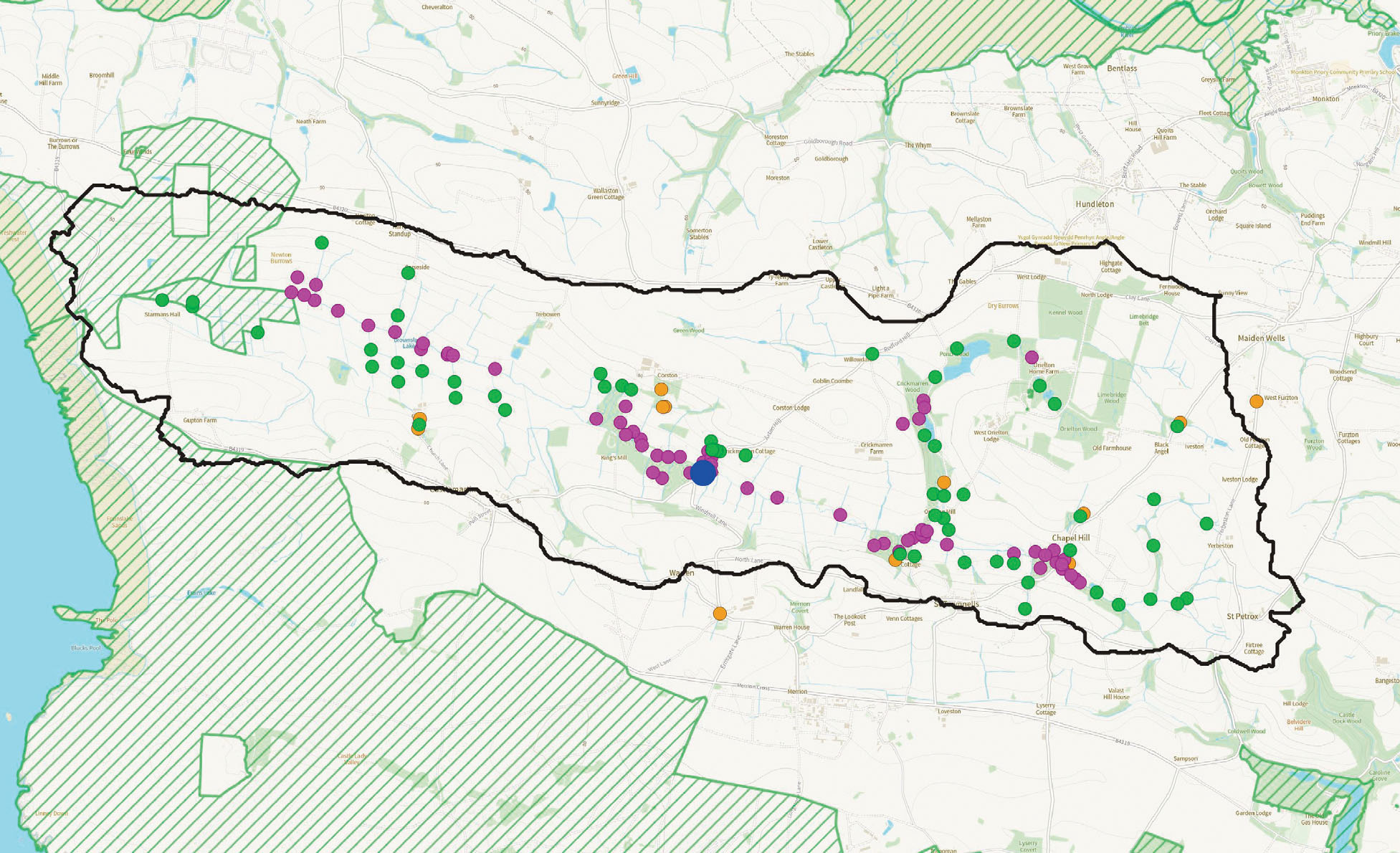 Map showing Castlemartin Corse with dots of different colours denoting different infestations of Himalayan Balsam